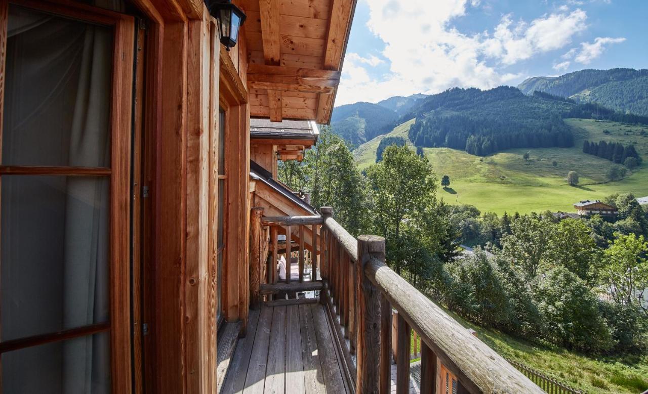 Drei Hittn Saalbach Apartment Exterior photo
