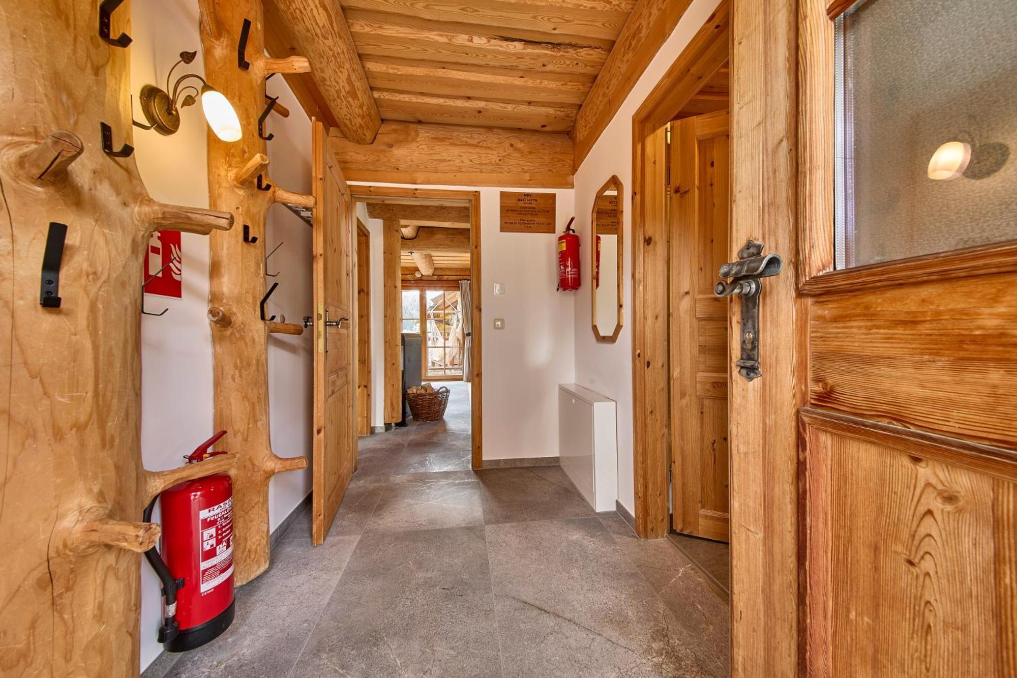 Drei Hittn Saalbach Apartment Exterior photo